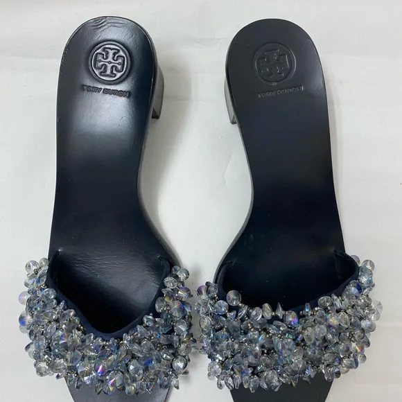 Tory Burch Logan Sandal - Picture 11 of 13